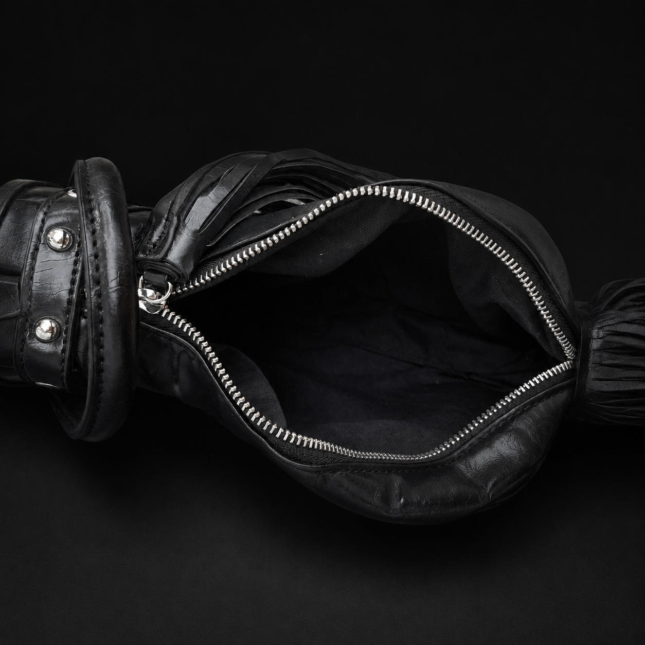 Dark Horse Bag