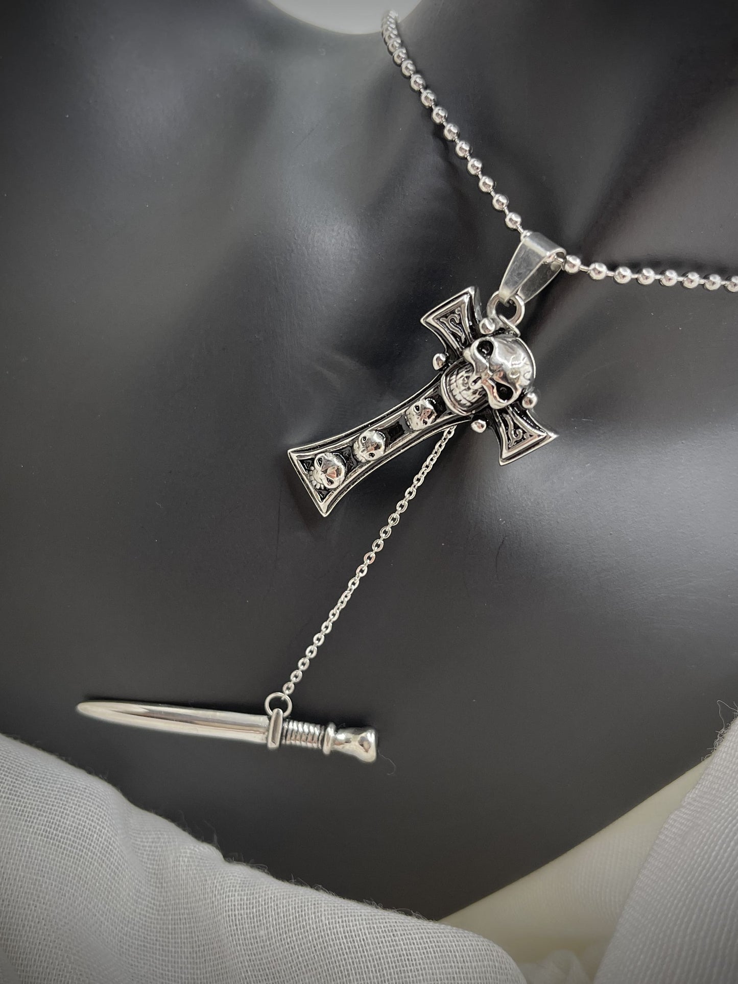 halskette-kettenanhaenger