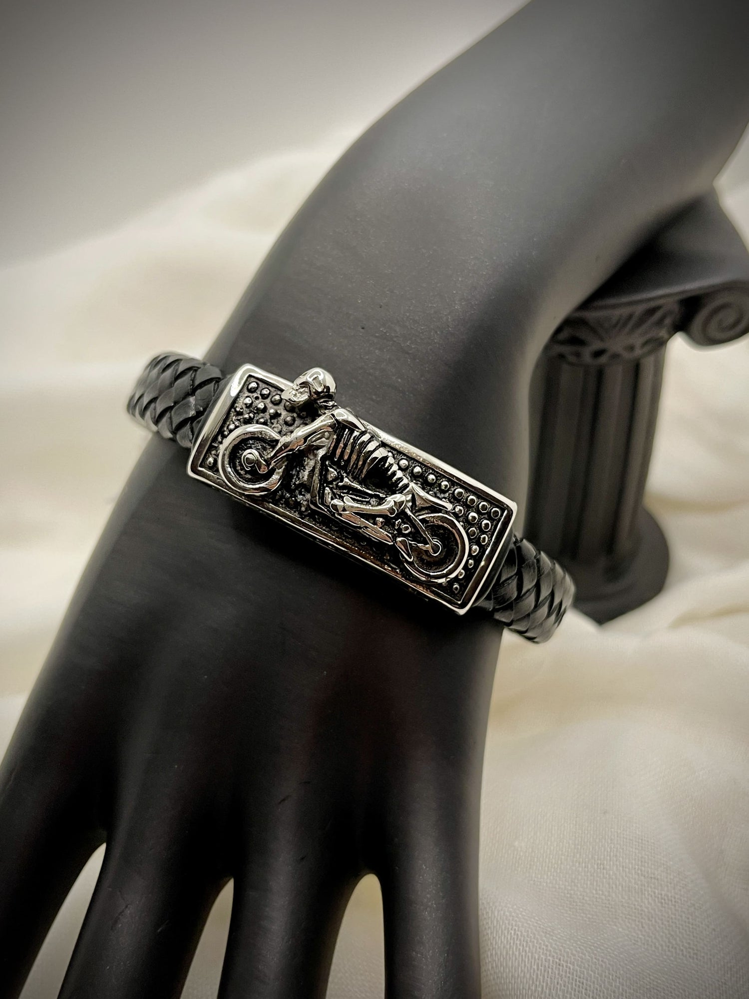 Armbänder