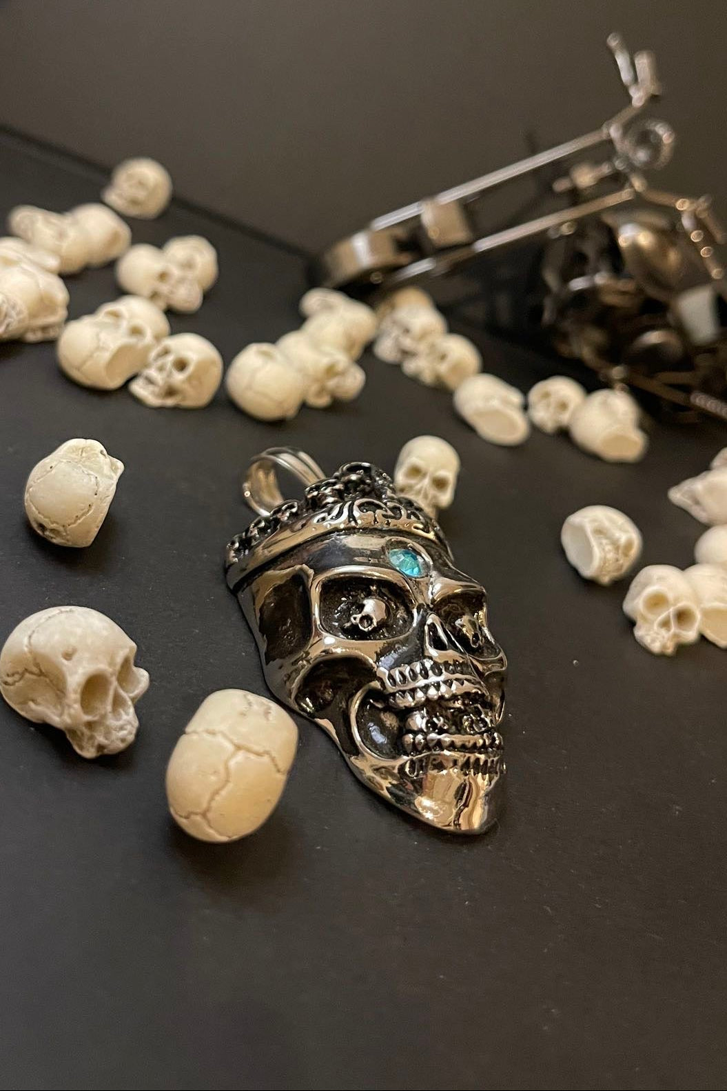 totenkopf kettenanhänger edelstahl