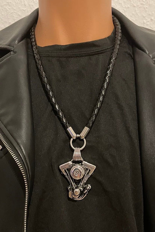 Edelstahl Anhänger „V-Twin Engine“ mit Lederkette – Silber